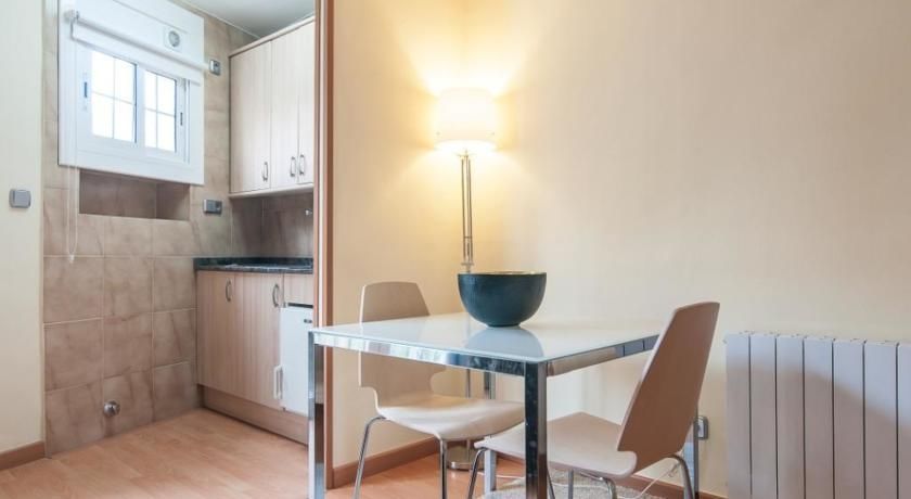 Apartamentos Alos Barcelona Exterior photo