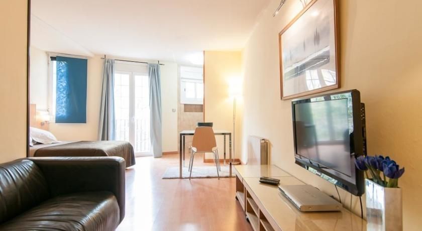 Apartamentos Alos Barcelona Exterior photo
